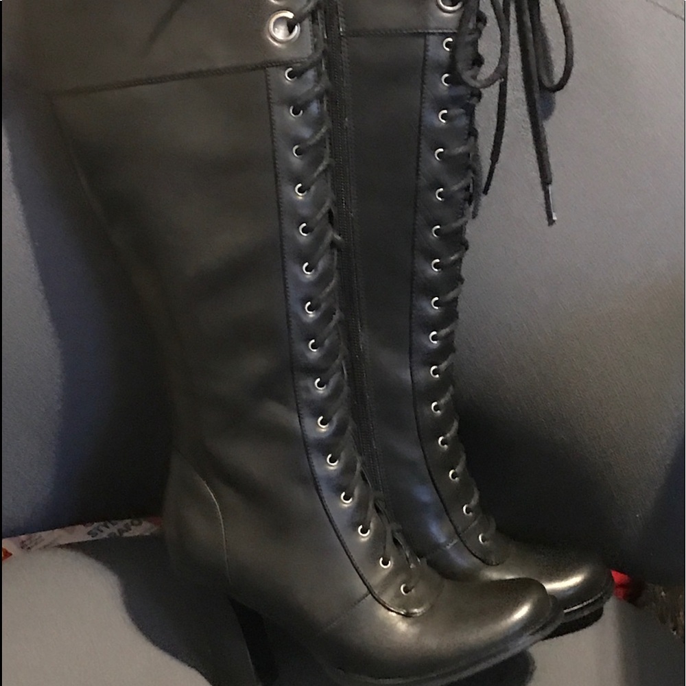 NEW NEVER WORN.
